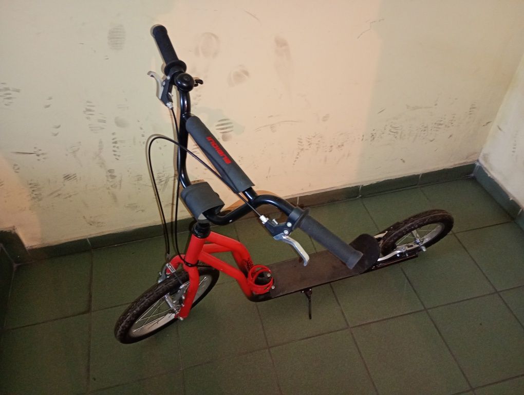 Hulajnoga miejska, pompowane koła
