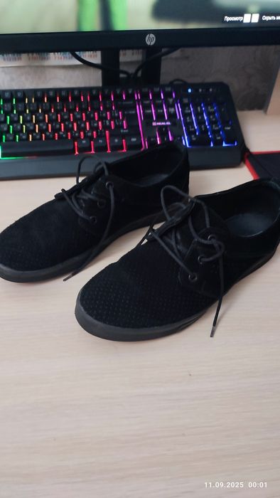 Туфлі натуральний замш