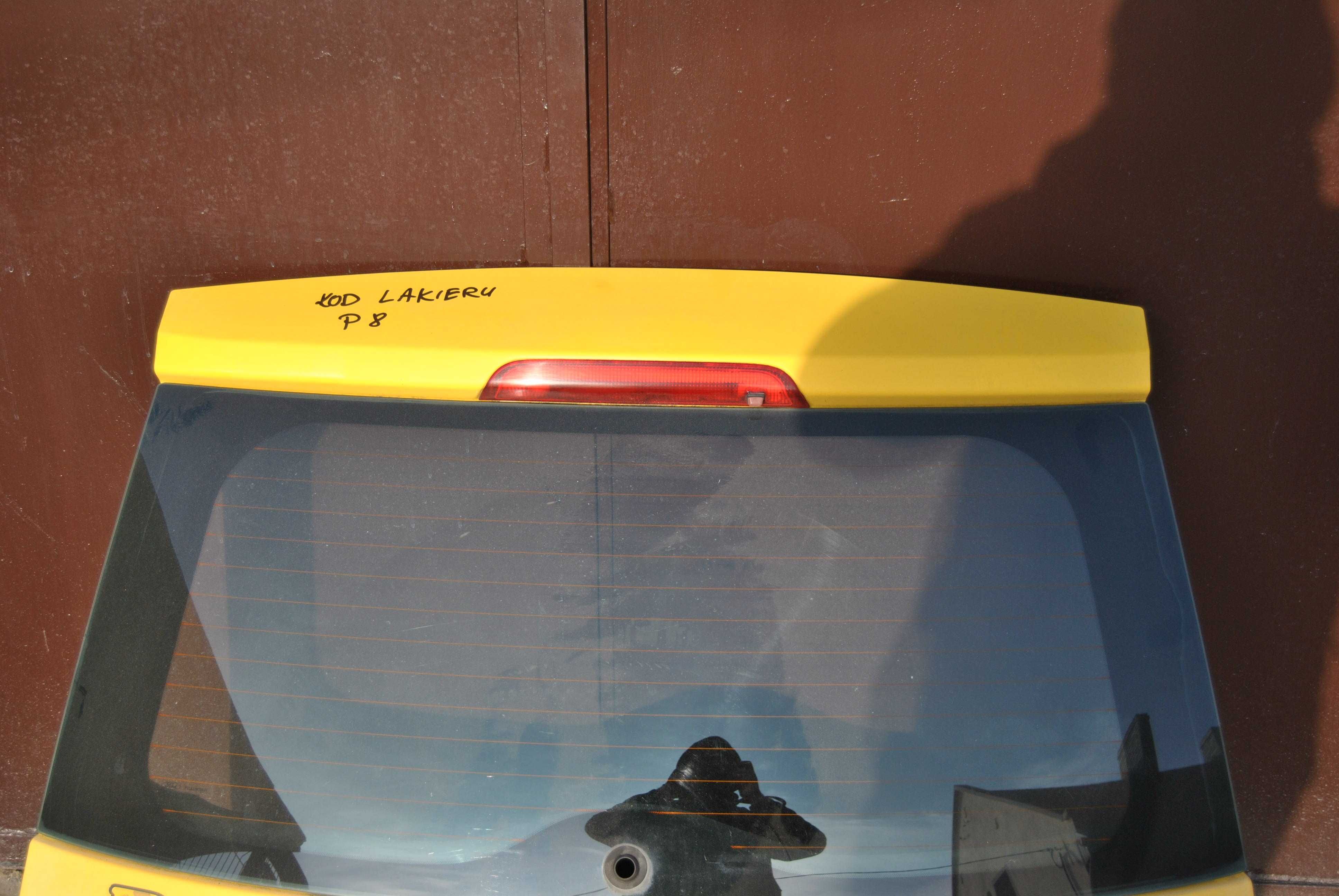 Klapa bagażnika tył Ford Fiesta mk6 lift
