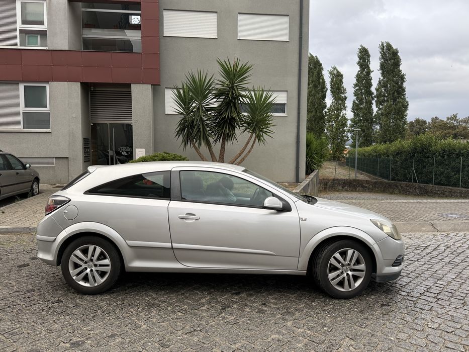 Carrinha opel astra Gtc