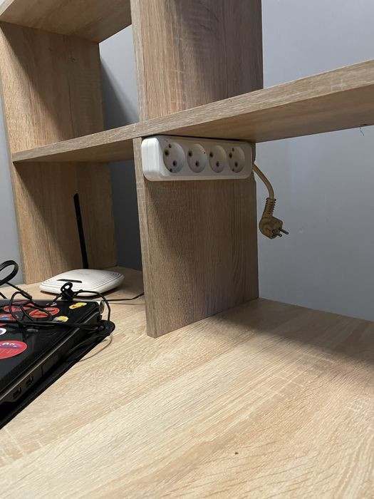 Продам офисный стол