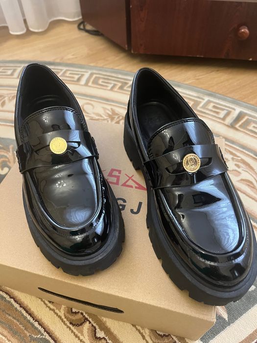 Лофери жіночі Zara