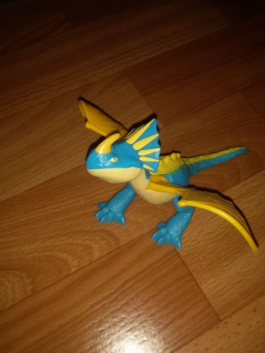 Игрушки из Макдональса