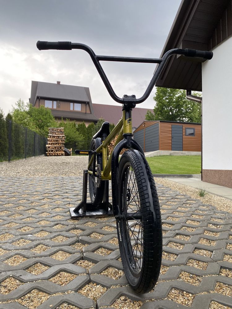 Sprzedam bmx galxy early bird