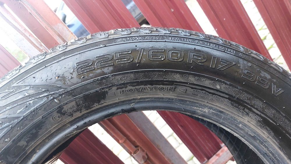 225/60/R17 Комплект Зимових шин Nokian виробництва Finland.