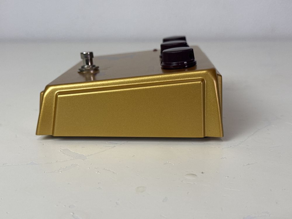 Pedal Warm Audio Centavo Overdrive avariado
