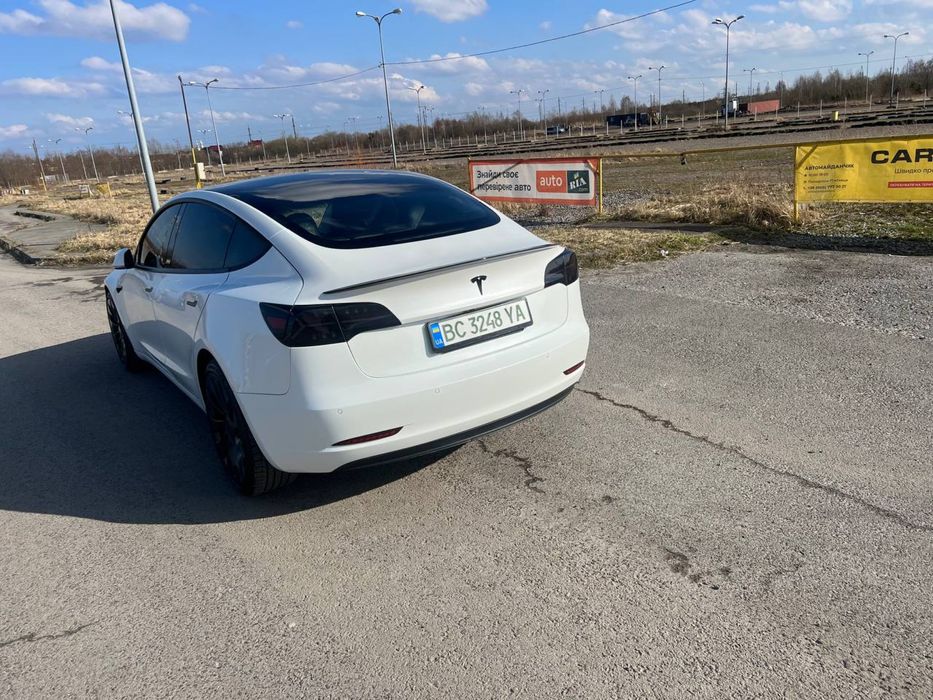 Тесла модел 3 дуал мотор 2018