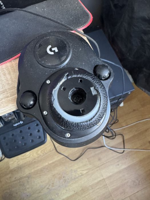 Shifter logitech sredni stan