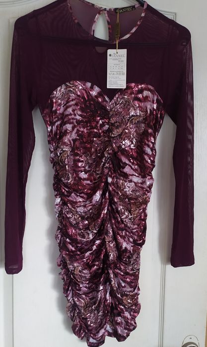 Продам женские нарядные платья  Турецкого производства