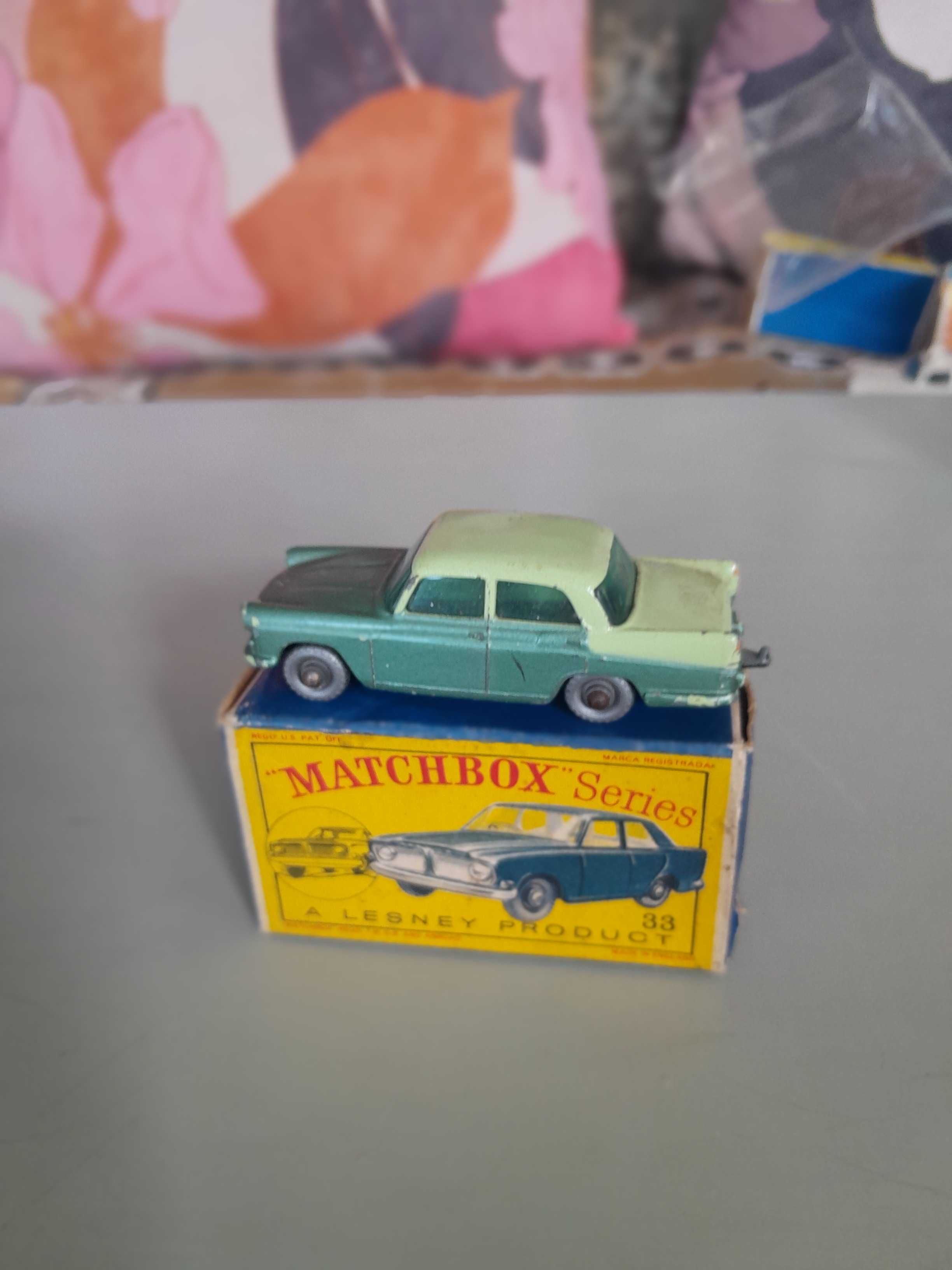 Miniaturas MATCHBOX e Corgi Toys
