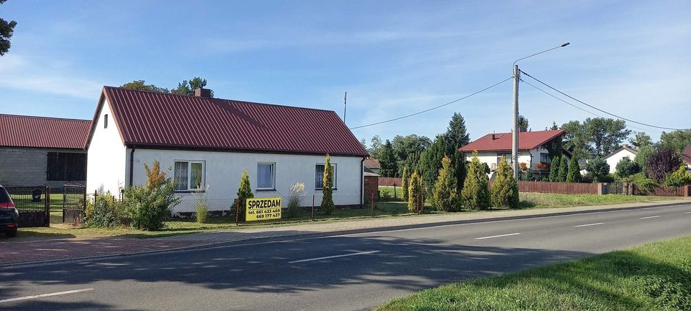 Siedlisko z działką na sprzedarz