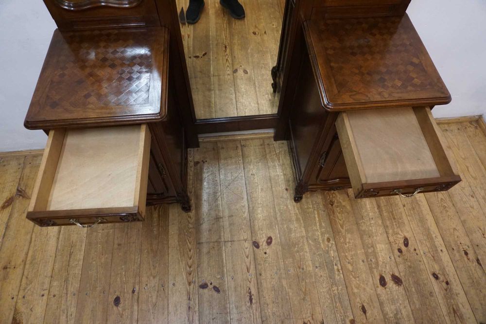 STARA TOALETKA LUSTRO z szafkami uchylne lustra fazowane