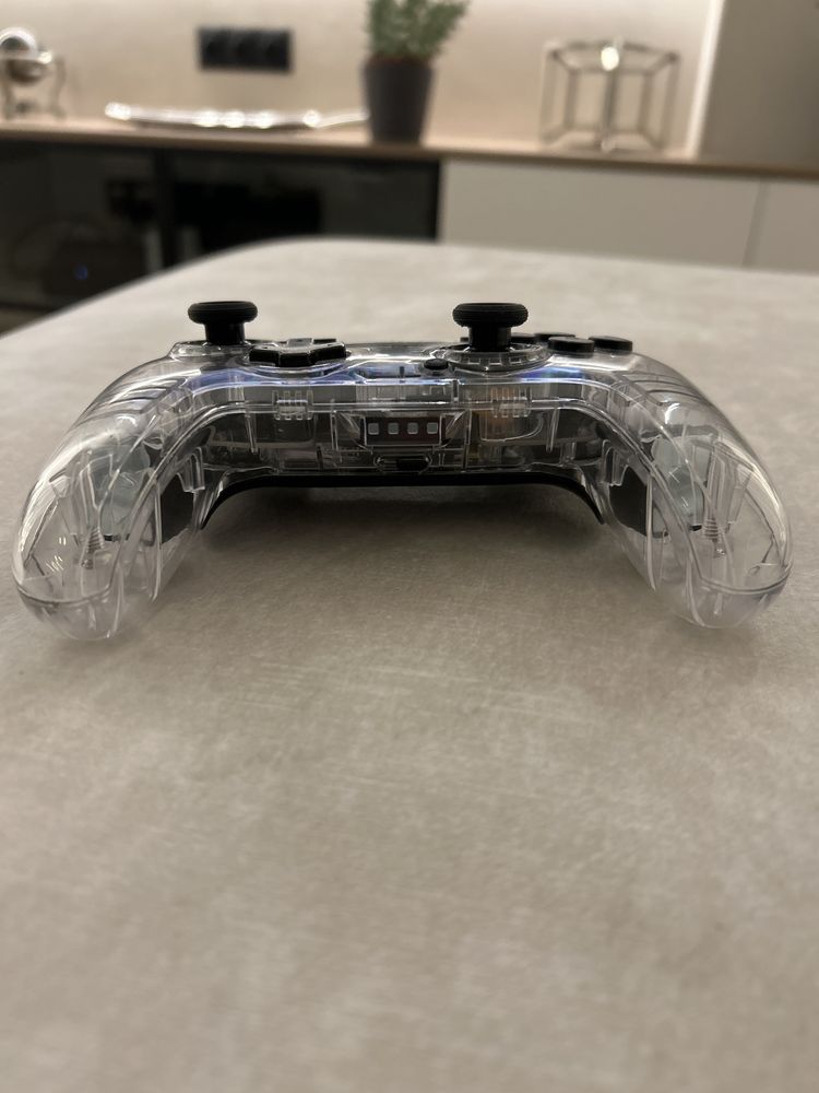 Pro controller Afterglow do nintendo switch.