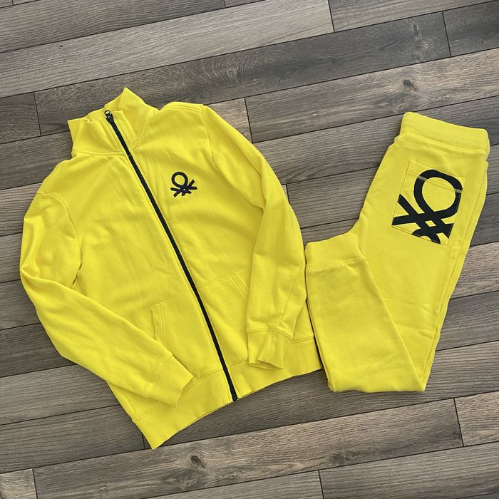 Спортивный костюм United Colors of Benetton