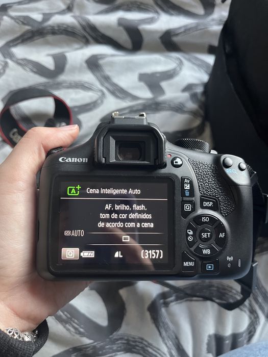 Canon 1300d c/ mala e acessorios