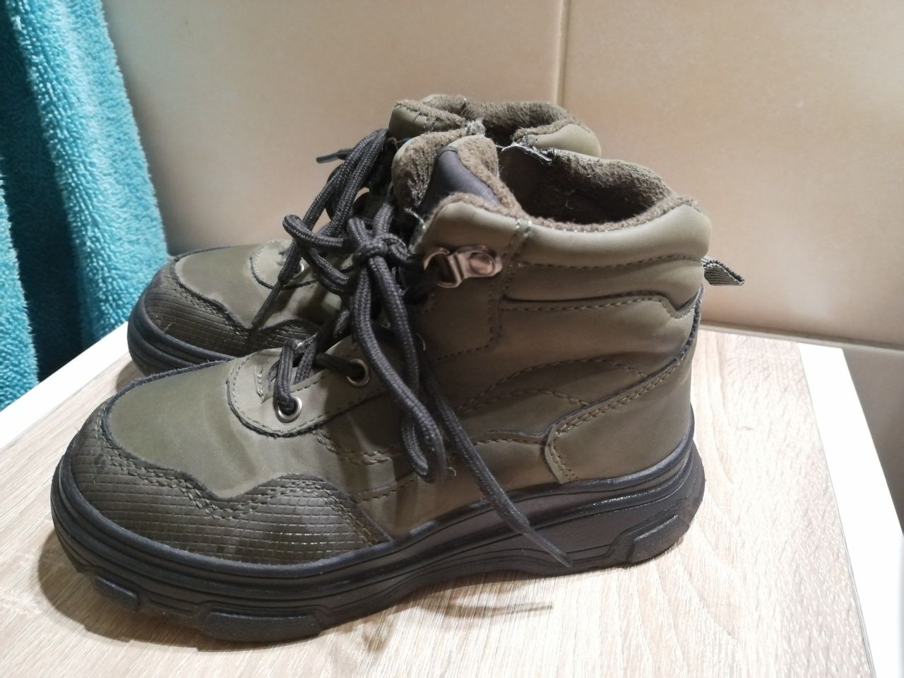 Buty chłopięce zimowe ocieplane 27 ccc