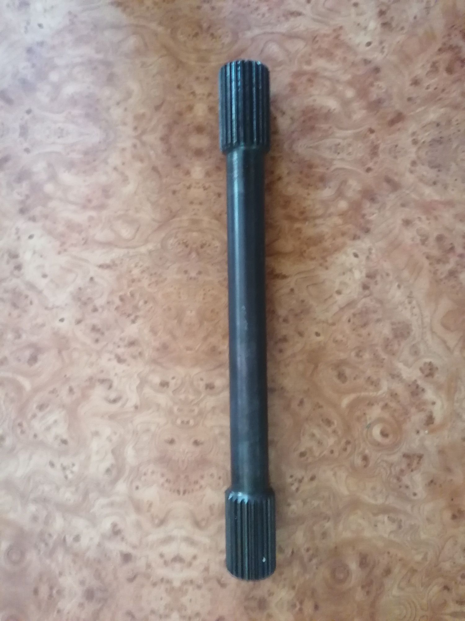 Wałek wewnętrzny John Deere 2054,2056,2058,2064,2066,2254,2256,2258,22