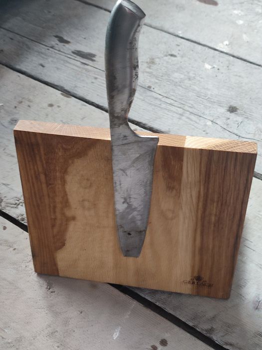 Stojak do noży drewniany