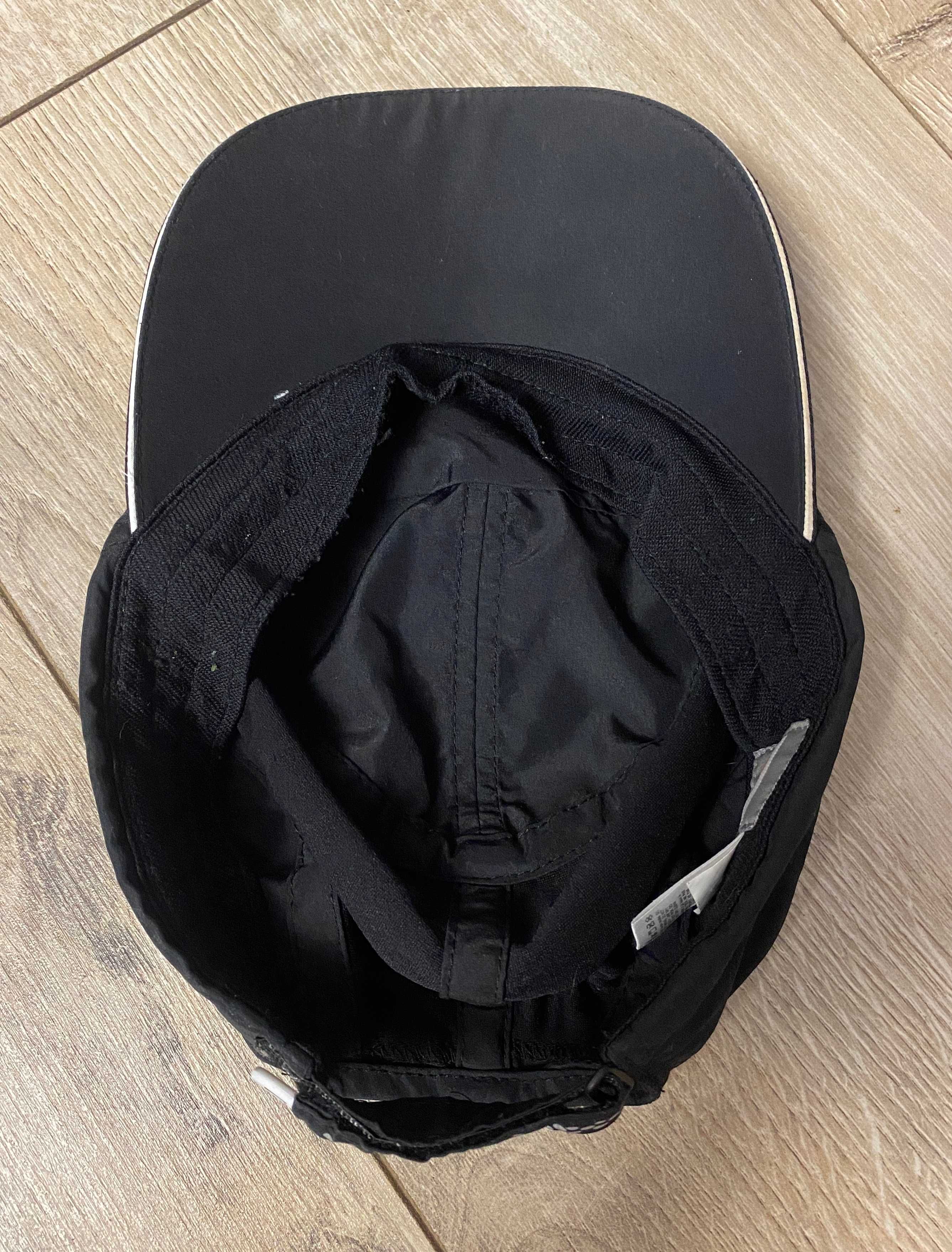 Кепка nike feather light cap