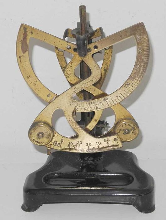 Secesyjna waga na listy COLUMBUS Bilateral 60/250 g.