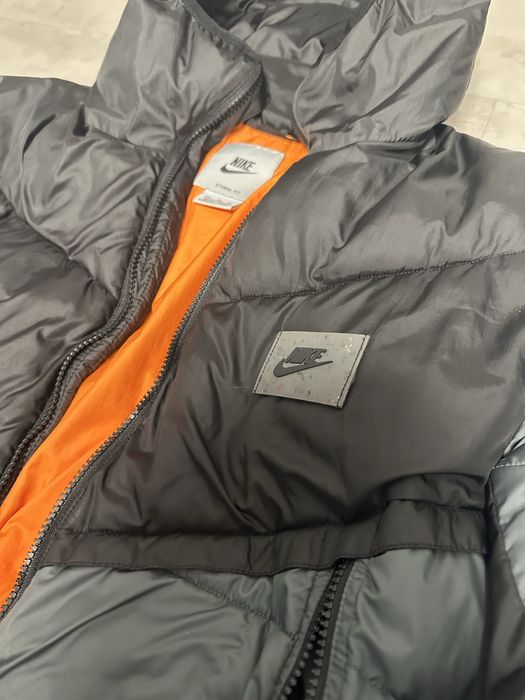 Курточка Nike STORM- FIT