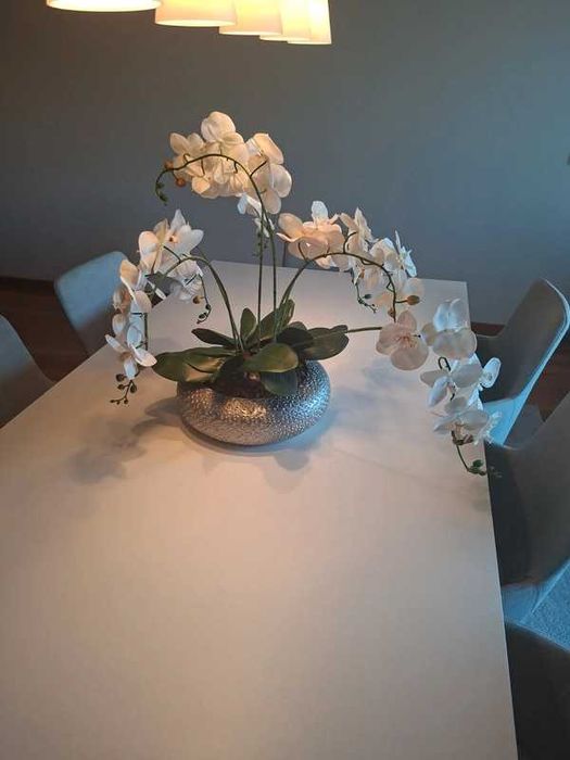 Orquidea artificial em vaso para centro de mesa