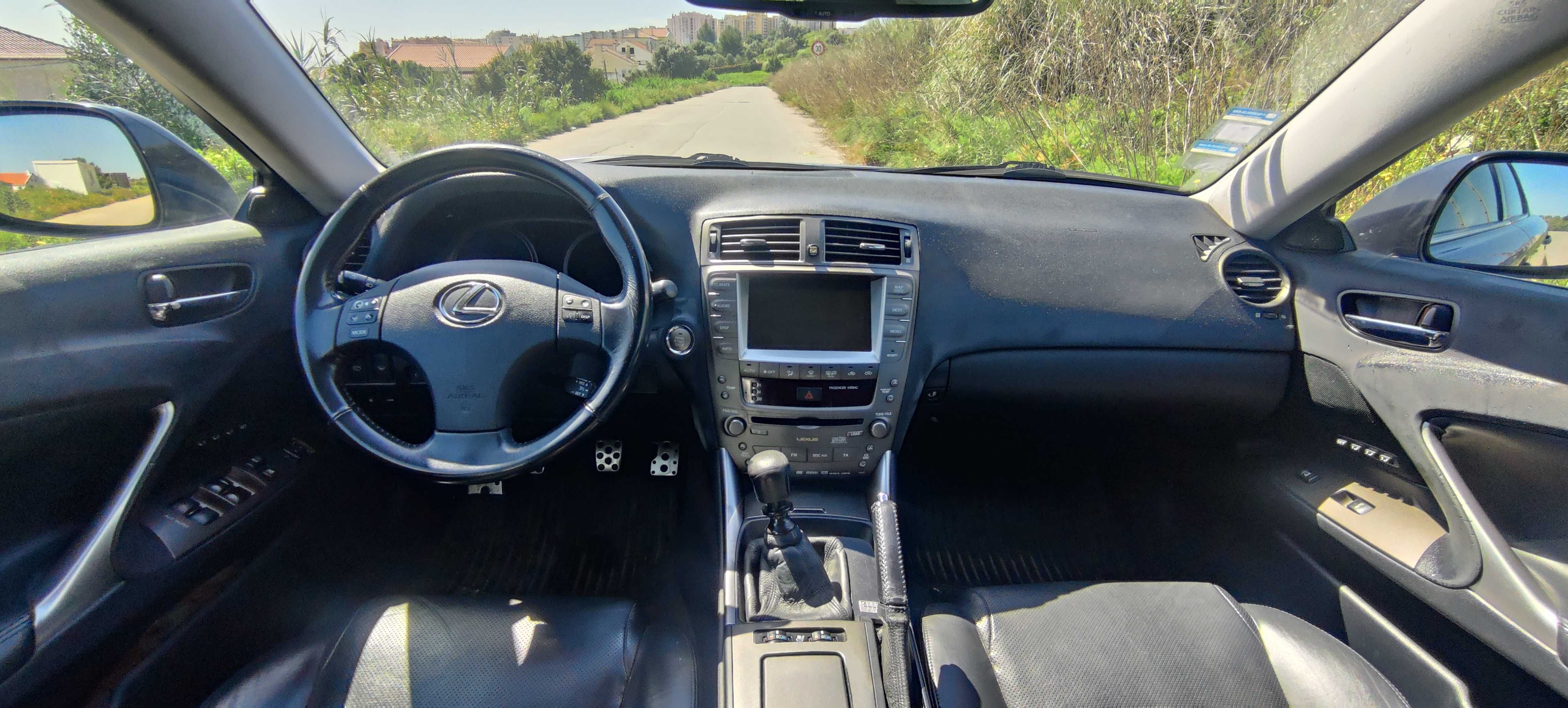 Lexus IS 220D Luxury Full extras