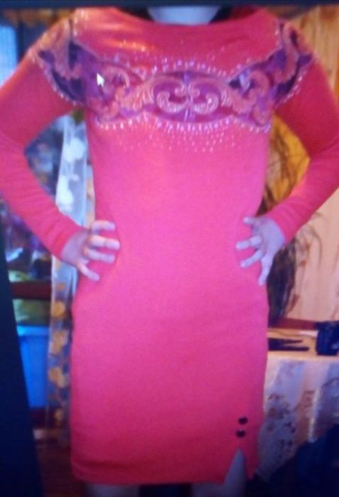 Плаття 42-46, 8 штук