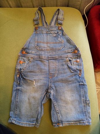 HM комбинезон шорты джинсовый. На 3-4 годика.