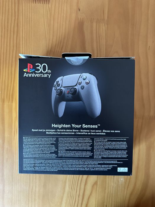 DualSense Edição Limitada 30º Aniversário - PS5