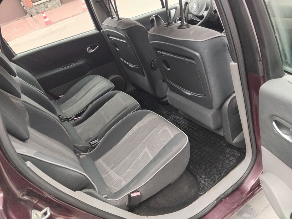 Renault Scenic 1.9 диз. 2003 г.в. На полном ходу