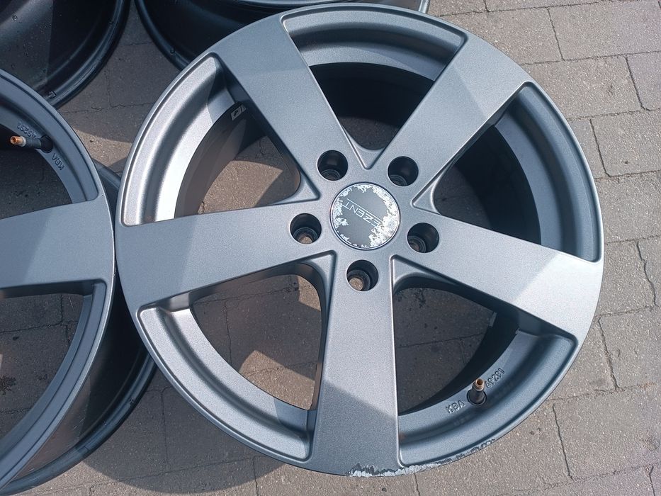 Felgi Alu BMW 3 E36 E46 X3  Opel Insignia 5x120 ET42 7.5J17