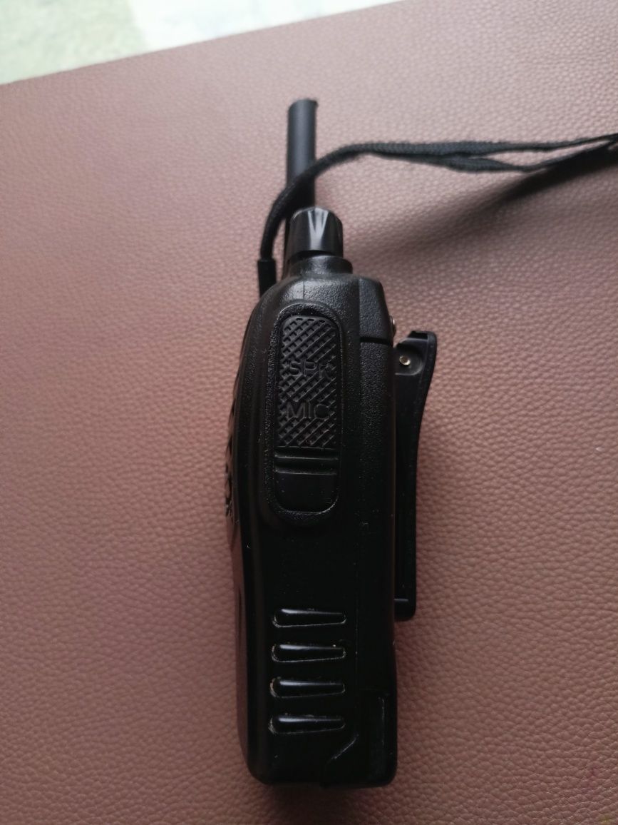 walkie-talkie marki BAOFENG,