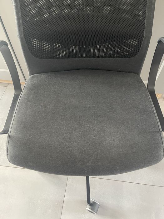 Krzeslo obrotowe ikea Markus
