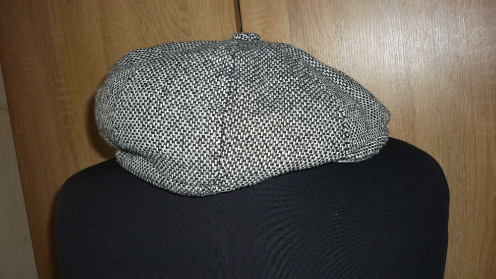 Houkins- kaszkiet  z wełną  r; 58