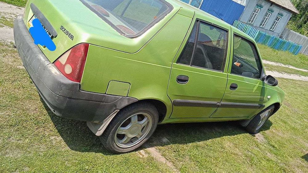 Авто Dacia solenza