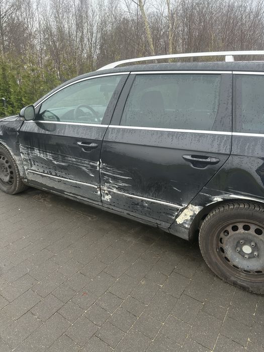 Sprzedam volkswagen passat - uszkodzony