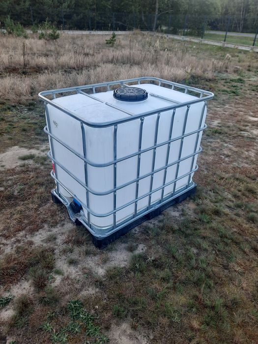 Paletopojemnik mauzer 1000 litrów