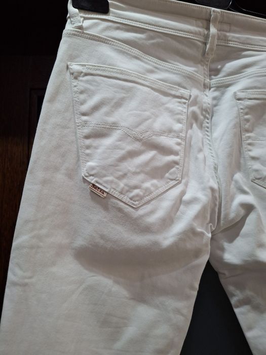 Calça de ganga branca,  marca Salsa