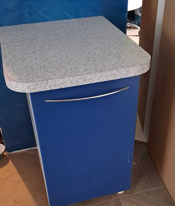 Szafka wolno stojaca 45cm z blatem 50cm inne meble kuchenne korpusy
