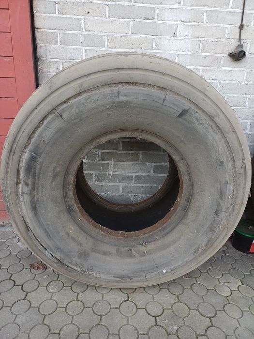 Opony rolnicze 1300x530-533