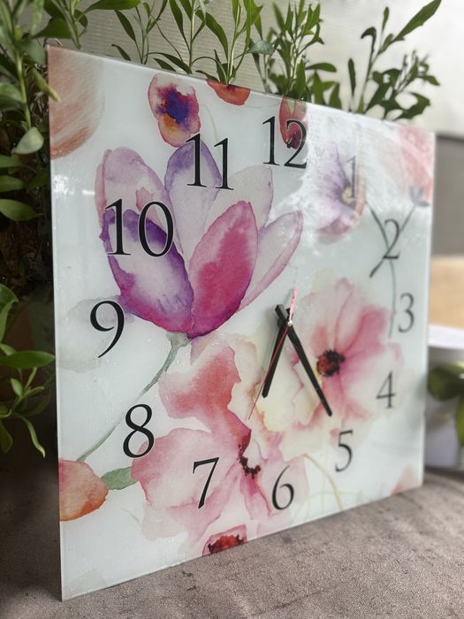 Настінний годинник,настенные часы