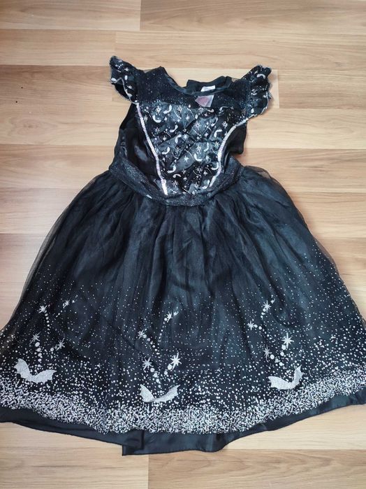 Sukienka czarownicy F&F roz 146