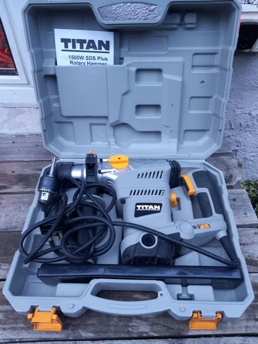 Rezerwacja Młotowiertarka Titan TTB653SDS 1500W SDS plus