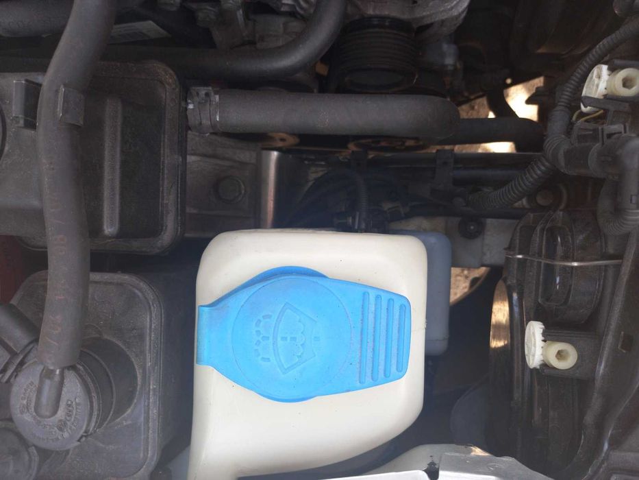 Продам автомобільVolkswagen Golf 2004 універсал