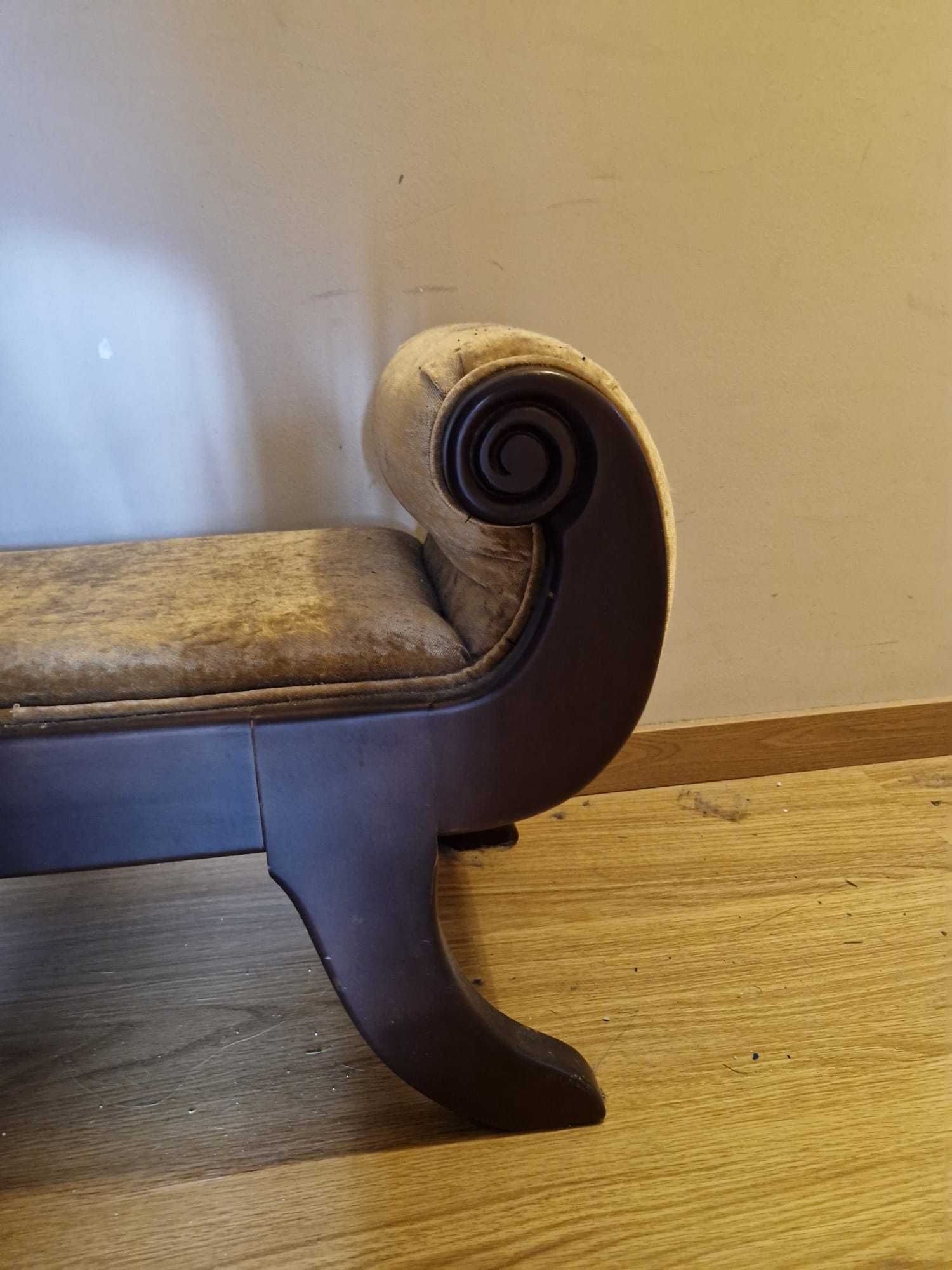 Banqueta de pé de cama