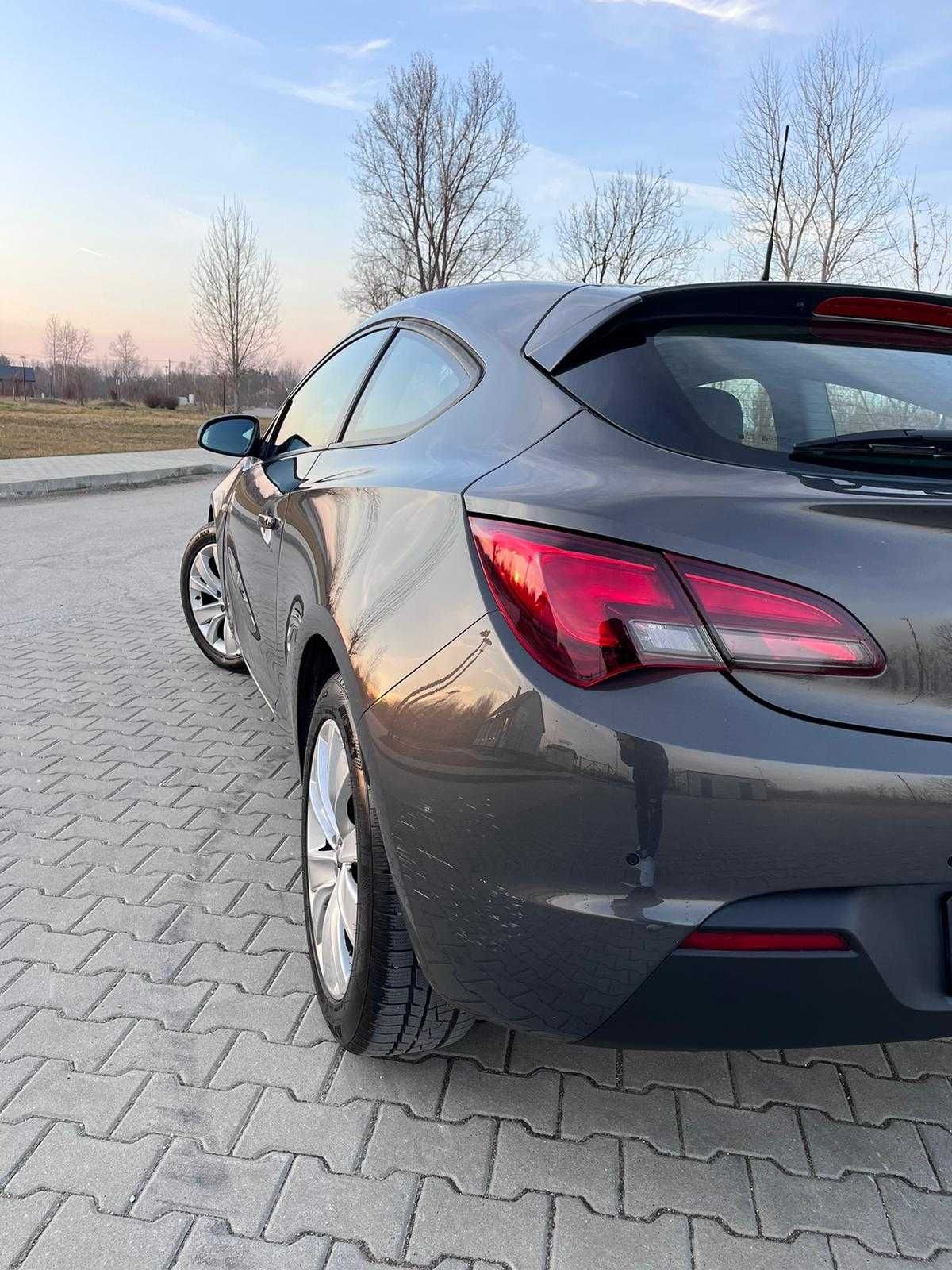 Opel astra j GTC 1.4 2014r.