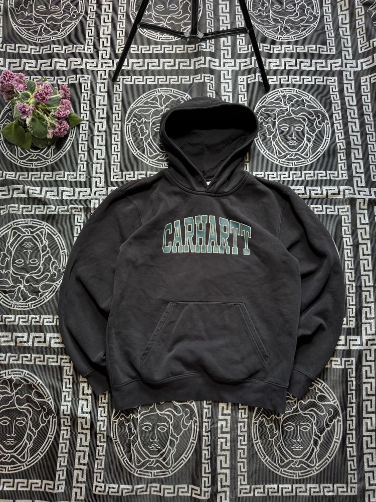 Vintage Carhartt hoodie