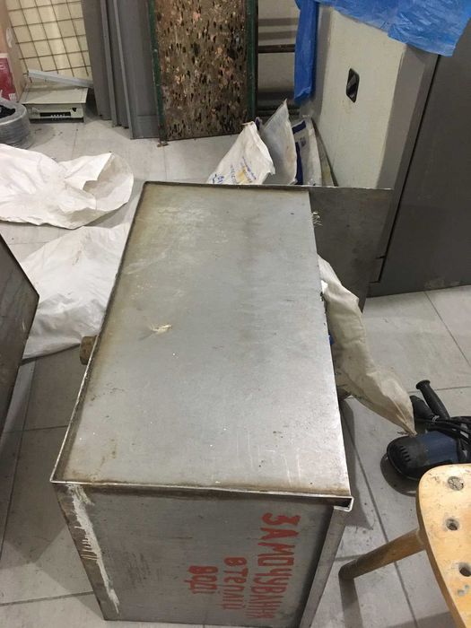 Большая мойка, раковина из нержавейки б/у.