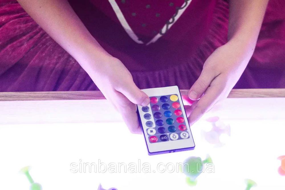 Дитячий світловий столик-пісочниця для малювання піском та ін. занять